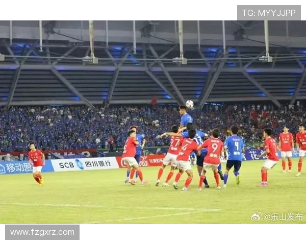 绿茵激情燃动世界聚焦足球竞技精神与荣耀之战